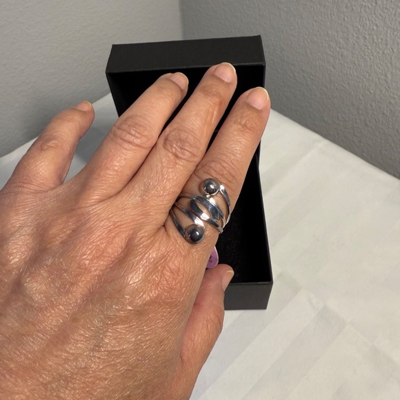 Three Mexican Silver Rings - Picture 2 of 10